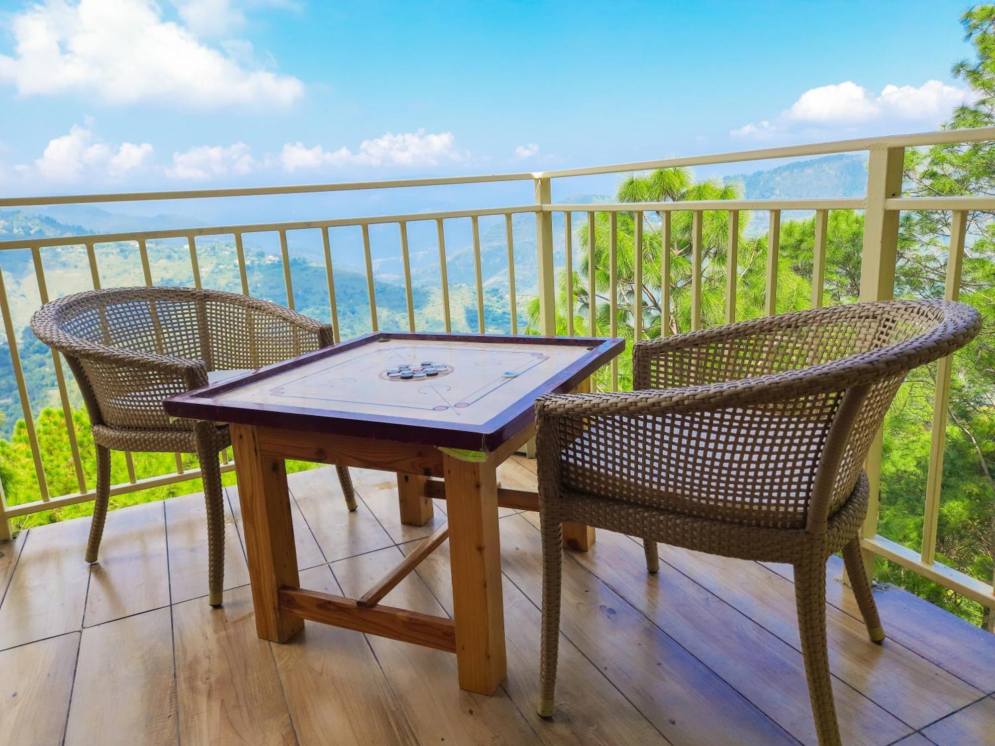 The Woods Retreat Otel Lansdowne Dış mekan fotoğraf
