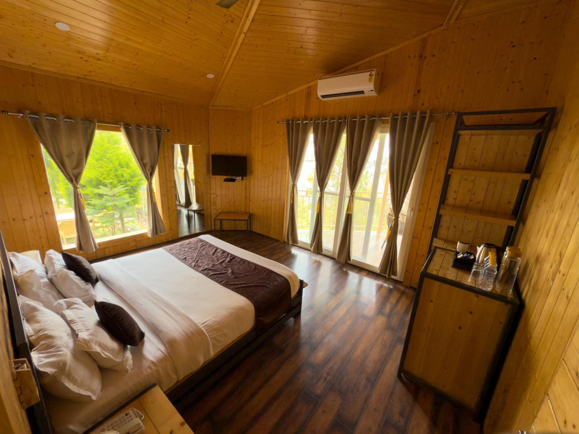 The Woods Retreat Otel Lansdowne Dış mekan fotoğraf